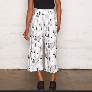North of West geometric staircase print culottes size M